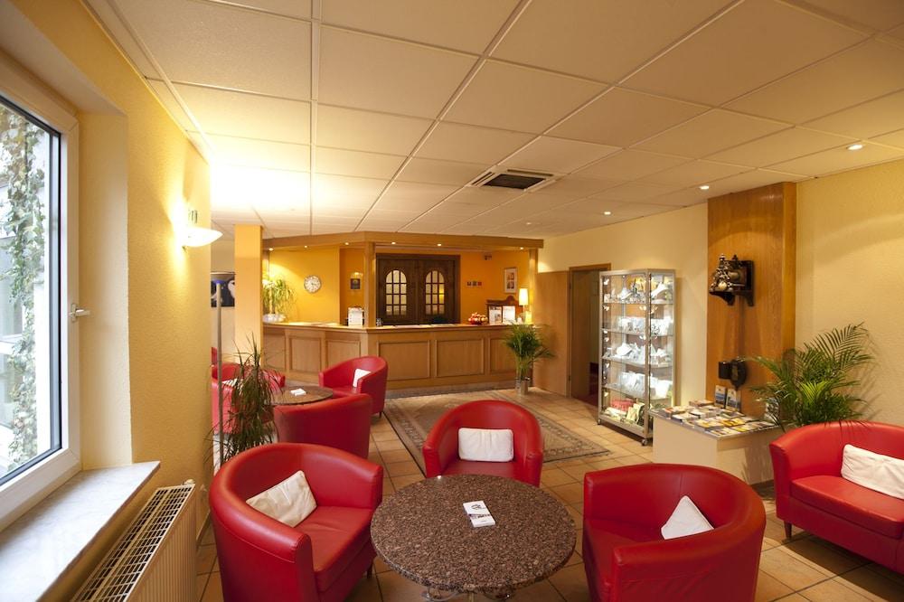 Arthotel Ambassador Wiesbaden - Free Parking Ngoại thất bức ảnh