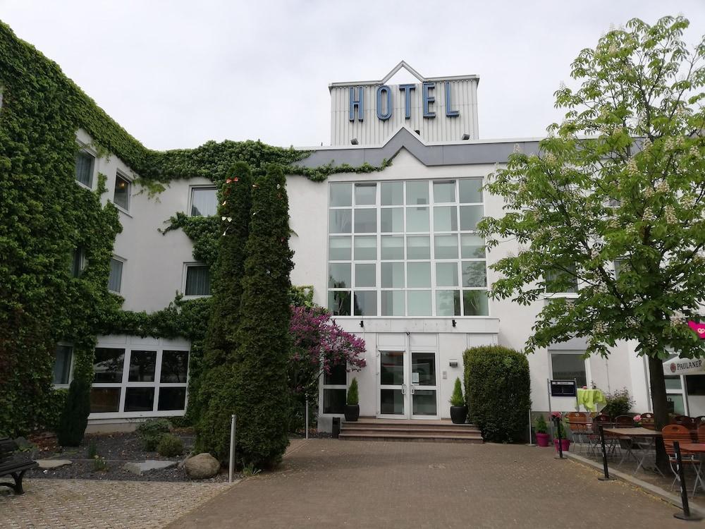 Arthotel Ambassador Wiesbaden - Free Parking Ngoại thất bức ảnh
