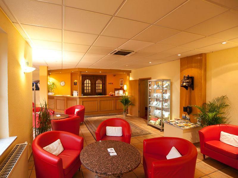 Arthotel Ambassador Wiesbaden - Free Parking Ngoại thất bức ảnh